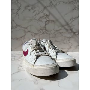 Nike White and Red Women's Sneakers